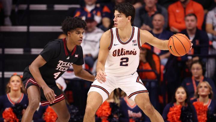 College basketball rankings: Coaches Poll sees Illinois surge, Purdue maintain No. 1