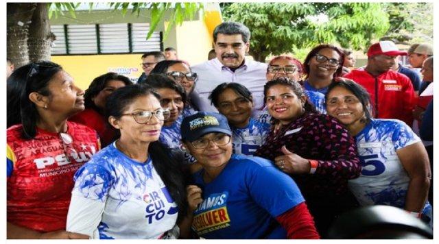 Maduro: Que nadie se meta con nosotros y al imperialismo le decimos lejos de aquí