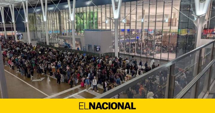 ¿Por qué se están cancelando miles de vuelos en Estados Unidos?