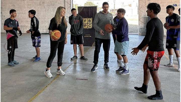La CAB, junto a la Unión de Clubes Parroquiales: el básquet como herramienta de inclusión