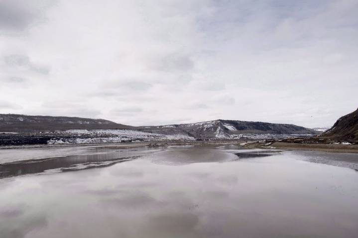 BC Hydro says it should have been more proactive as Site C costs overflowed