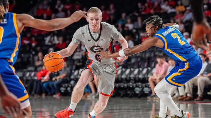 SEE IT Guard Blue Cain on Georgia basketball at Charleston Classic