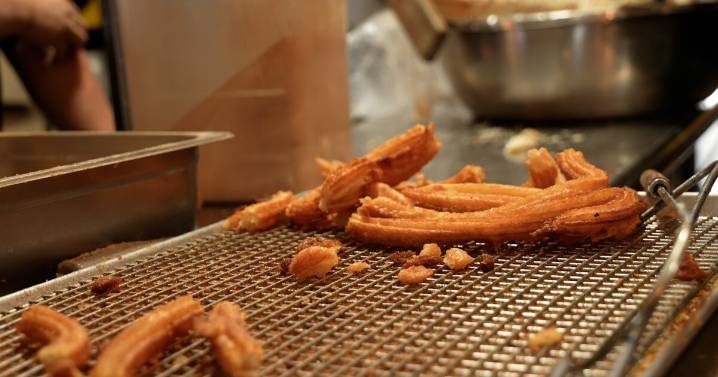 Popular churro shop opens second Central Coast location