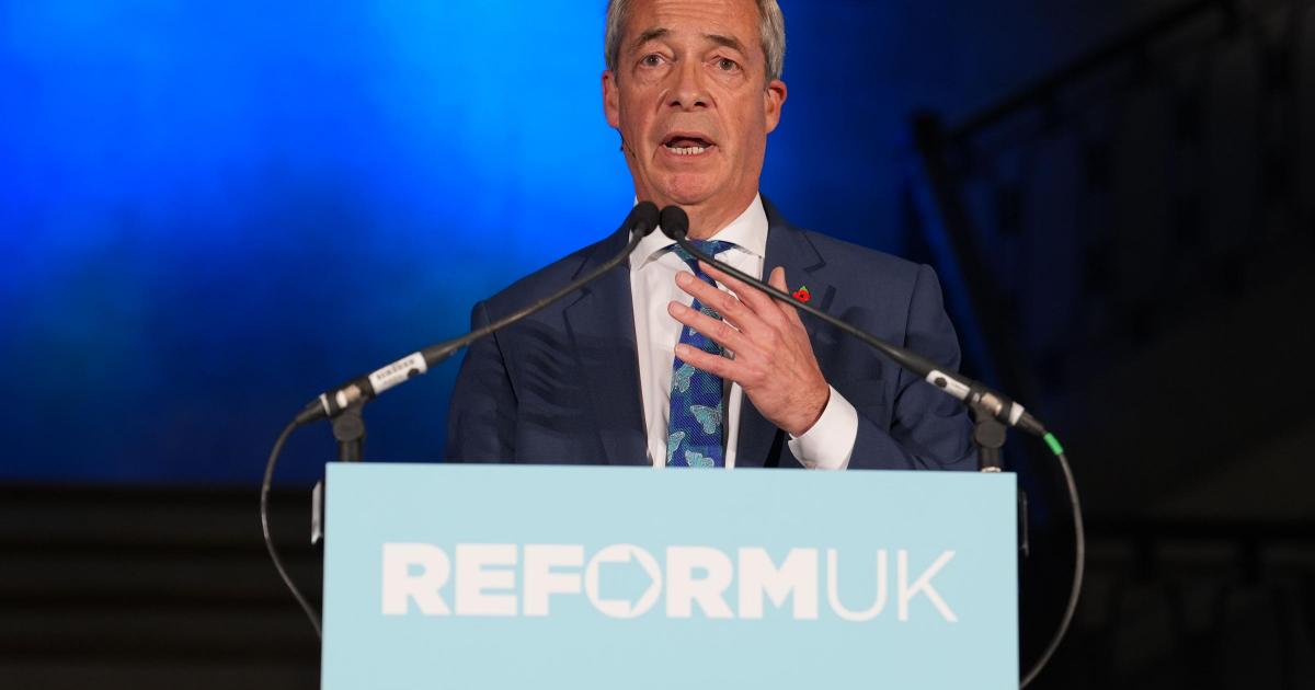 Nigel Farage 'lying' over racist banter claims, say 3 ex