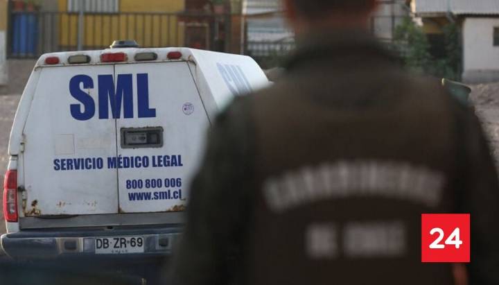 Adulta mayor se desvaneció en plena calle y murió frente a Cesfam en Lota: no recibió ayuda