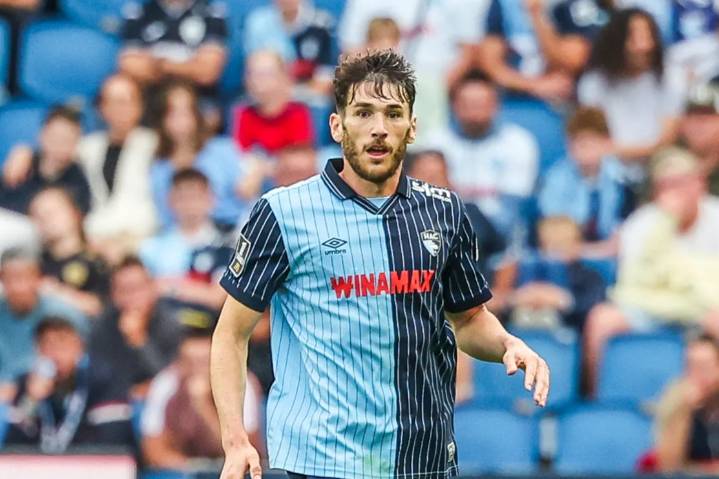 Hugo Lloris' brother tipped for EFL transfer after starring under forgotten Middlesbrough star