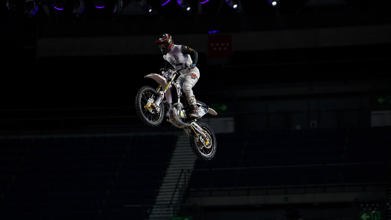 Piloto murió tras estrellarse contra una rampa en plena función acrobática del Hot Wheels Epic Show en Brasil