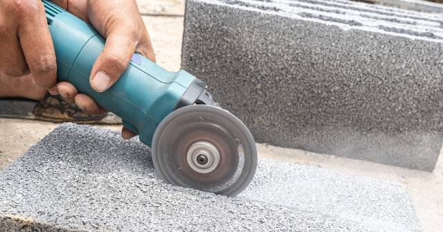 Chicago: Migrant Accused of Attacking Coworker with Running Concrete Saw