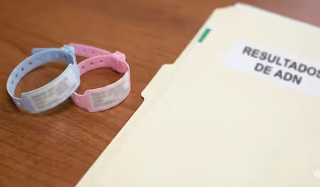 Sorprendente caso gemelos nacen con dos padres diferentes