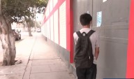 Chorrillos: escolar va a colegio y lo encuentra cerrado por suspensión de clases presenciales a última hora