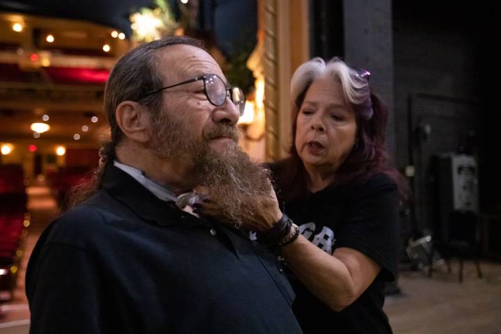 After surviving Stage 4 cancer, El Paso musician turns to the community to restore his smile