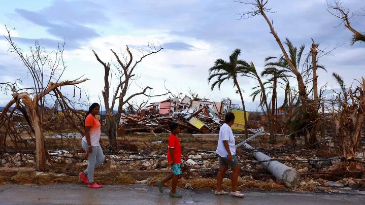 El monitoreo climático podría quedar “a oscuras” sin los satélites de EU, advierte un científico