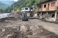 Prevalece la incertidumbre en localidades de Huehuetla y Tianguistengo, ¿los pobladores podrán volver?