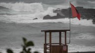 Canarias sigue en alerta por la borrasca 'Claudia': se esperan vientos de hasta 100 km/h, olas de cuatro metros y chubascos tormentosos