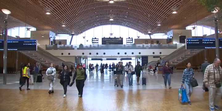 PDX remains calm on day one of nationwide flight reductions