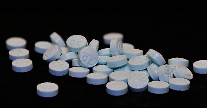 China impone licencias especiales para precursores de fentanilo a México, EU y Canadá