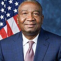 Congressman Cleo Fields holds town hall in Shreveport amid government shutdown