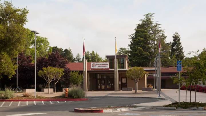 This Billionaire Enclave Is The World’s Richest District And Home To Many Indians