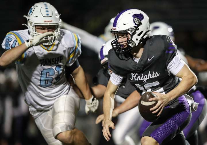 Old Bridge squanders 2-TD lead, but rallies behind Nugent to reach CG5 final