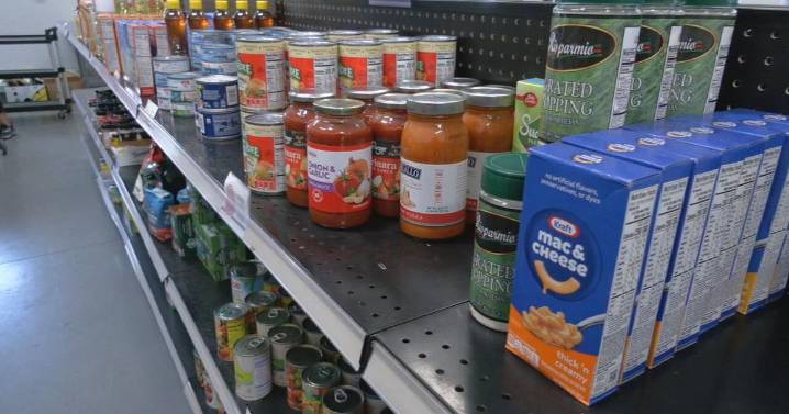 Need food assistance? Here's a list of food pantries and resources in the Louisville area
