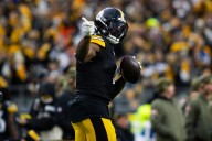 Steelers star WR DK Metcalf goes down with ankle injury