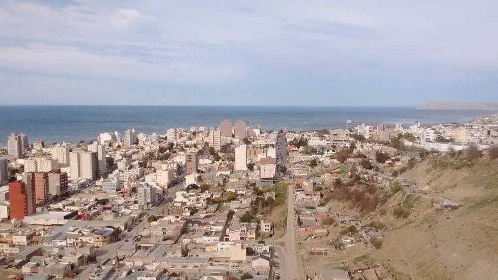 Miércoles con nubes y viento en Comodoro