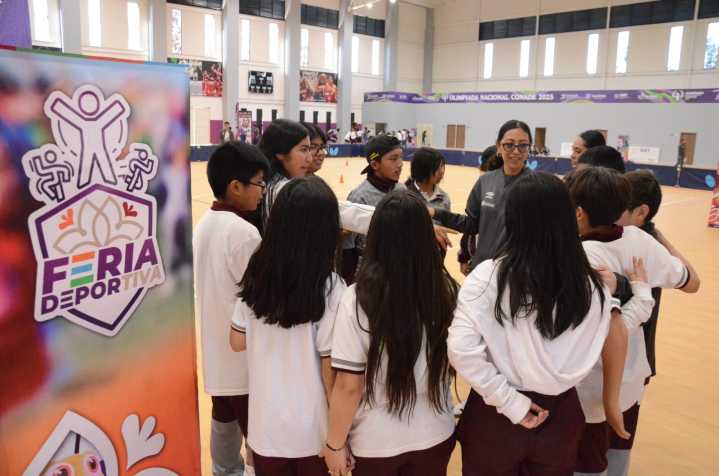 Niños tlaxcaltecas viven la emoción de la Feria Deportiva 2025