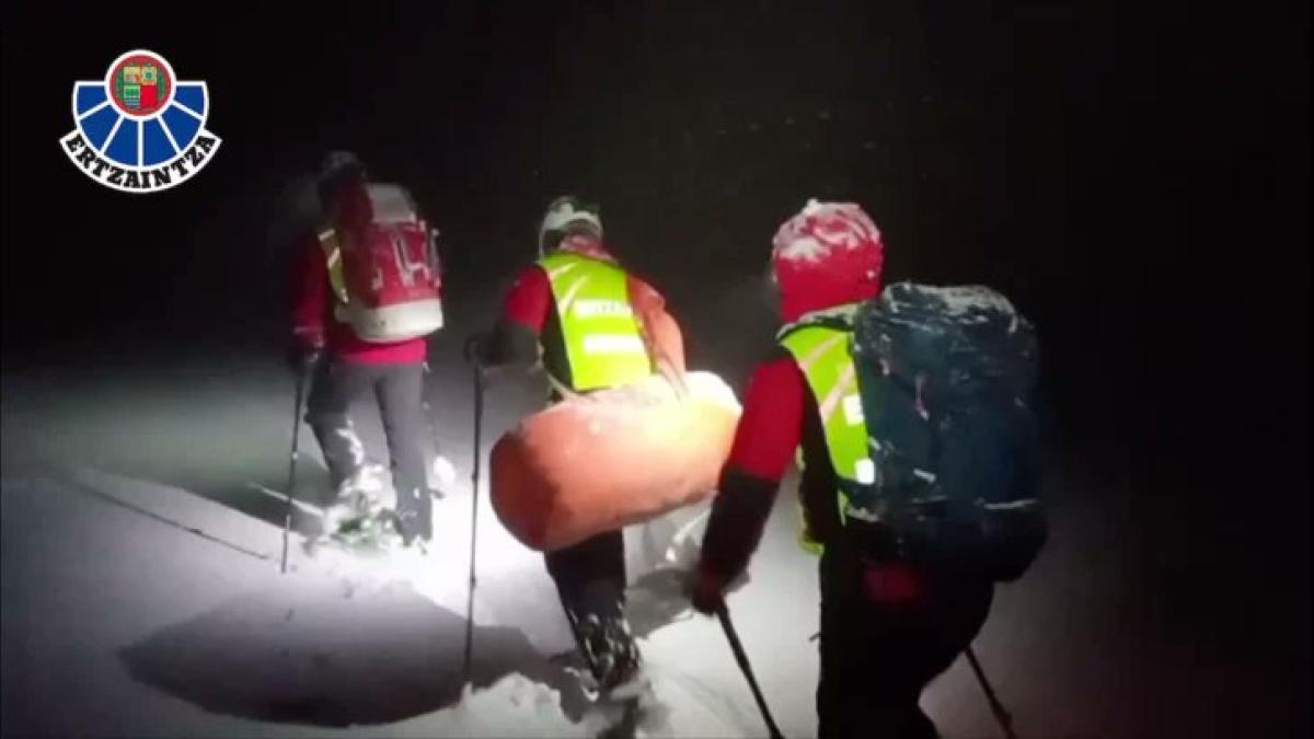 Hallado sin vida el pastor que había desaparecido en el monte Aizkorri