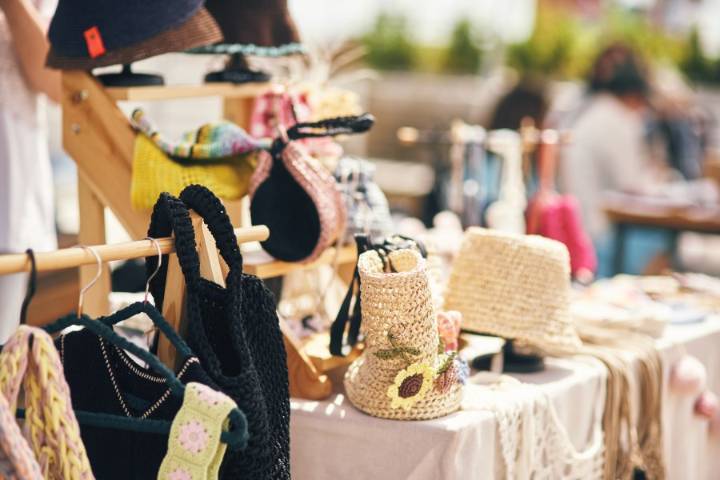 Southern California rainstorm delays popular outdoor weekend art fair