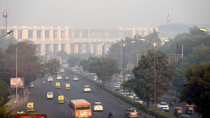 Delhi Government, MCD Stagger Office Hours Starting November 15; Check New Timings Here