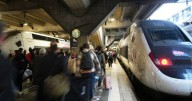 Paris police shoot man armed with knife at rail station