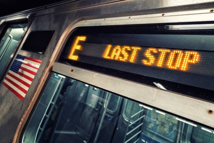 Metro de Nueva York: le pidió a un pasajero que bajara la voz y terminó apuñalado