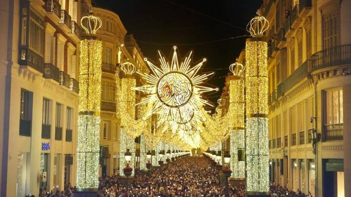 Así ha sido el encendido de las luces navideñas en la calle Larios