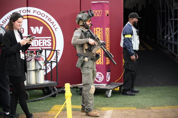 Blindan partido de Comandantes contra Leones por asistencia de Donald Trump