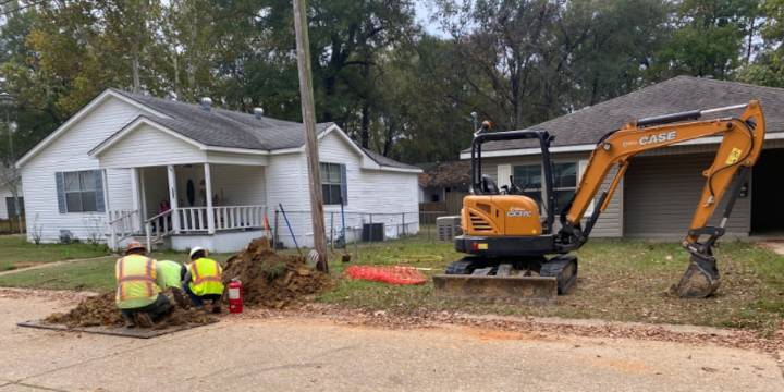 Gas leak reported in Payne Street area of Pineville