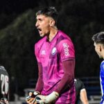 Un arquero argentino convirtió un gol de arco a...