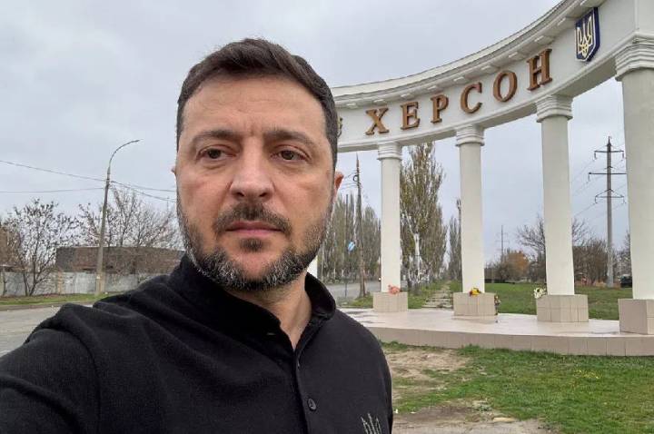 Top Ukrainian ministers submit their resignations as the country is rocked by a corruption scandal