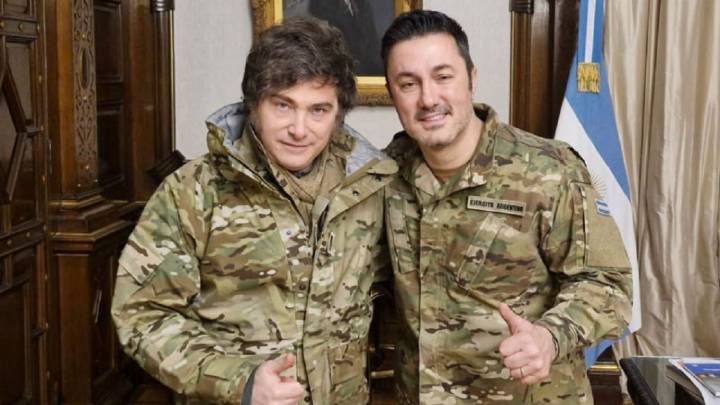 Javier Milei y Luis Petri alzarán vuelo: el 5 de diciembre llega el primer lote de cazas F