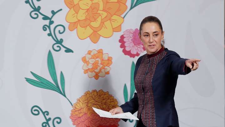 Sheinbaum aprovecha el aniversario de la Revolución Mexicana para ahuyentar una "intervención extranjera"