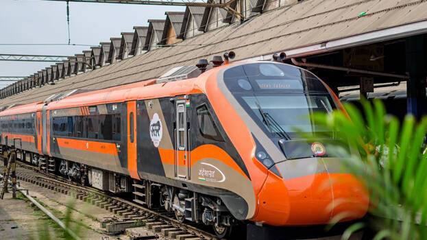 It is happening! Kochi-Bengaluru Vande Bharat to begin service mid