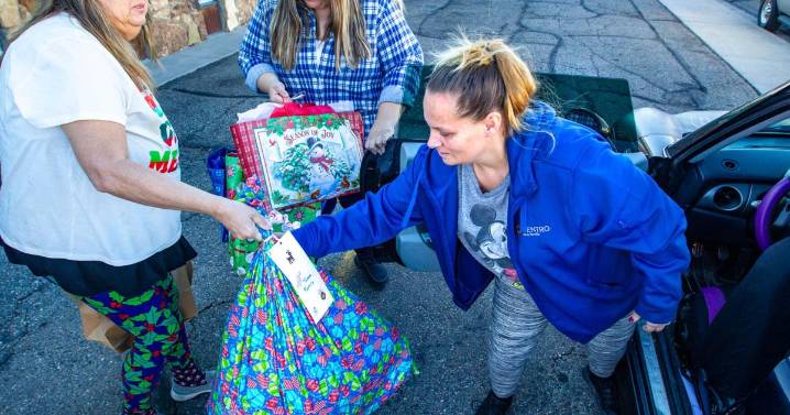 Bring holiday cheer to local children in need