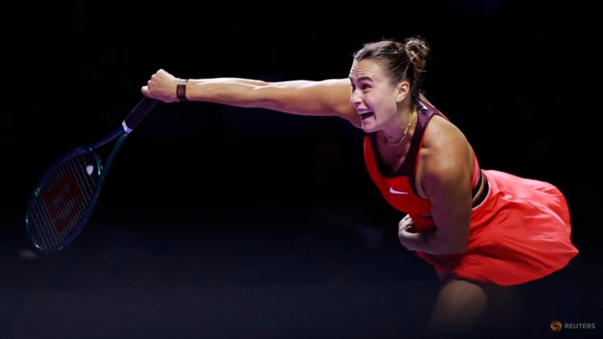 Top seed Sabalenka eases past Paolini in WTA Finals