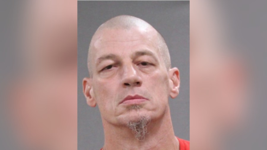 Footprints in snow lead police to armed robbery suspect in Richmond