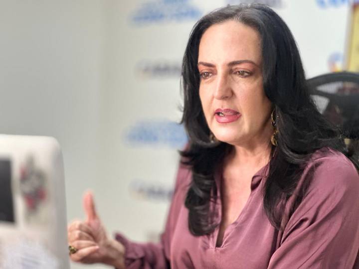 Precandidatos del Centro Democrático controvierten encuesta