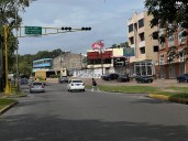Conductores persisten en la reactivación del semáforo frente al Terminal de Maturín