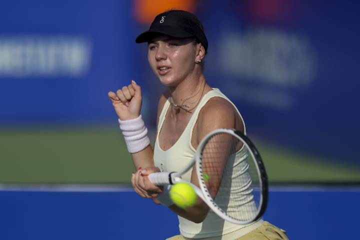 25 Facts About Polina Iatcenko