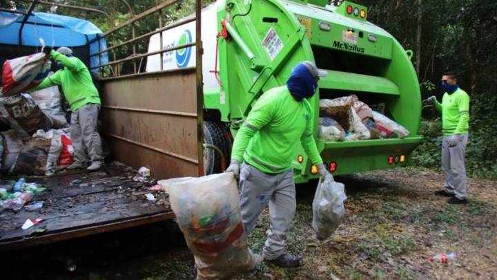 Servicio de recolección de basura llega a la zona irregular “Las Torres”