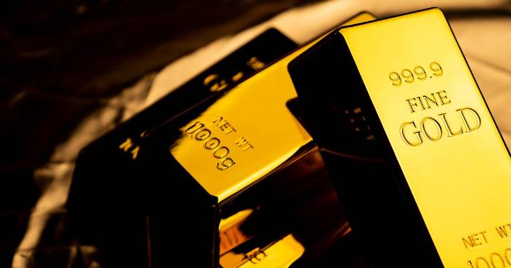 Gold Climbs Rs 1,500 To Rs 1,27,300 On Renewed Safe