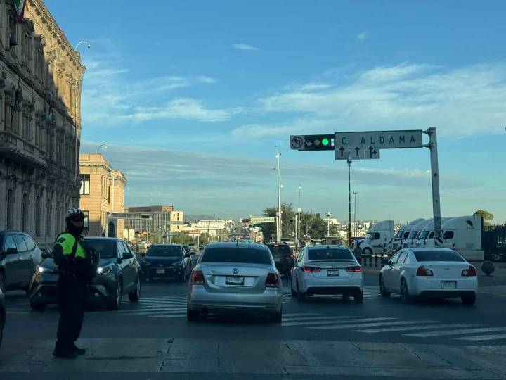 Anuncian cierre de calles y operativo vial por desfile del 20 de Noviembre