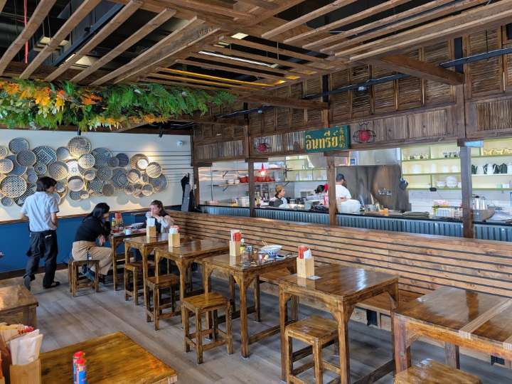 Denver noodle shop opens with new way to cut costs, wait times